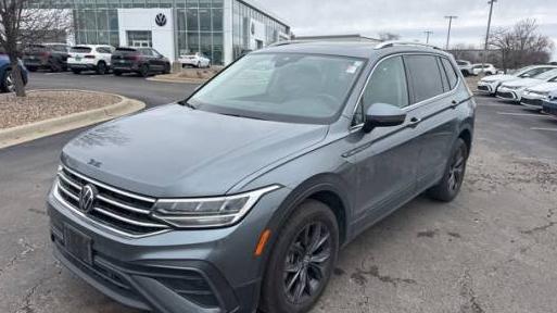 VOLKSWAGEN TIGUAN 4MOTION 2022 3VV2B7AX9NM015870 image